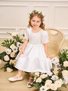 SHEIN Glamorique Kids Young Girl White Pearl Decor Round Neck Short Puff Sleeve Mini Dress, Ideal For Wedding Season Young Girls Clothing Dresses Young Girl Dress Formal - White - View 6