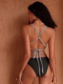 SHEIN Swim 2pcs Textured Multi-Color Cross-Strap Sexy & Elegant Bikini Set, For Vacation, Beach, Pool Party For Summer - Black and White - View 2