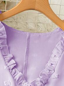 Blusa holgada de talla grande con textura, sin mangas y con volantes en color liso - Púrpura malva - Ver 5