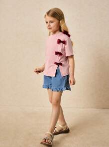 SHEIN Camiseta de cuello redondo para niñas jóvenes y elegante con decoración de lazo rosa, primavera/verano - Rosa - Ver 7