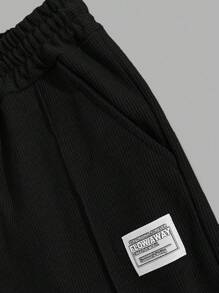 RueChic Cotton Men Patch Detailed With A Label Regular T-Shirt & Pants Two Pieces - Burgundy - View 7