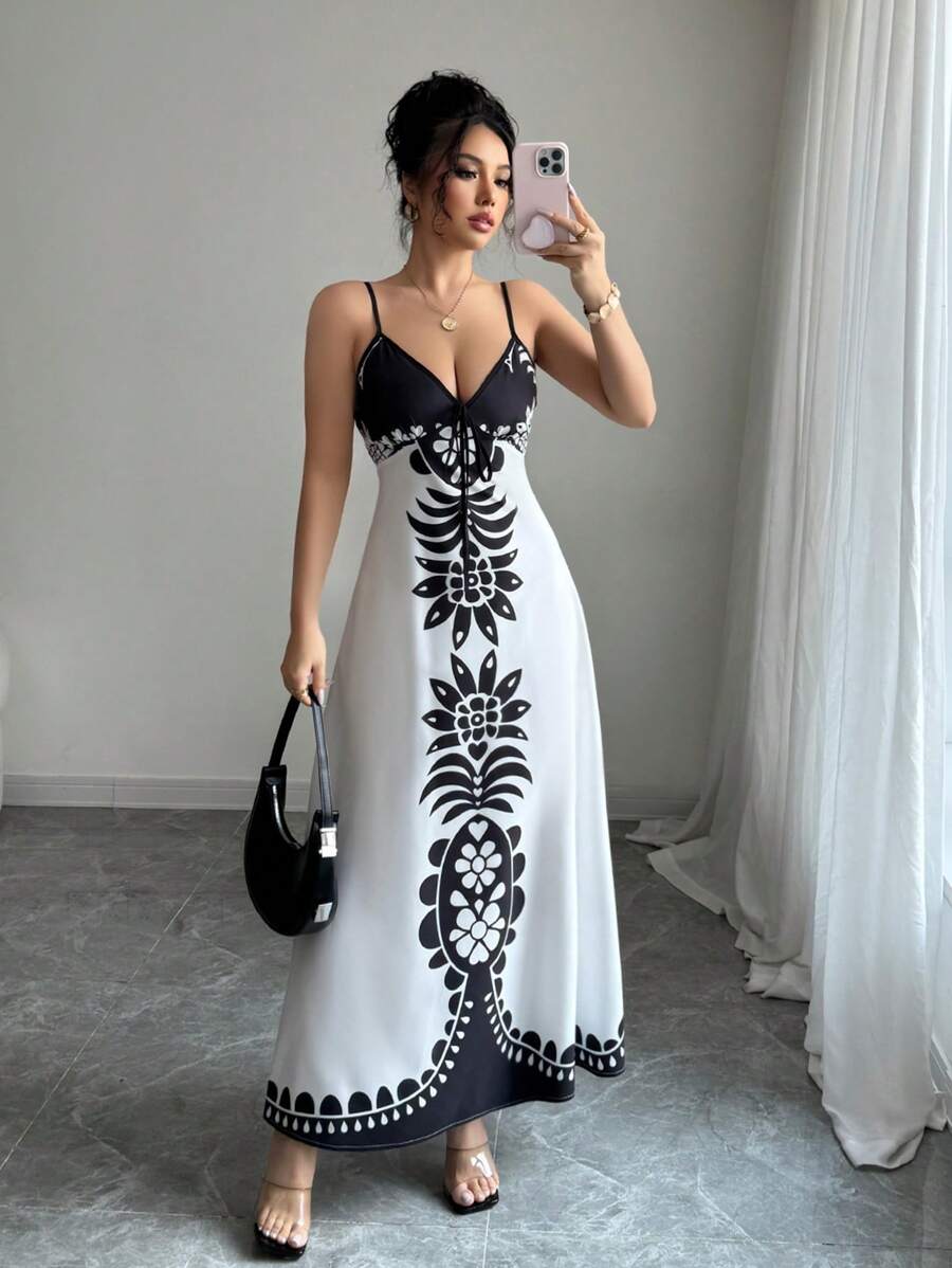 Selianne 印花 V 领性感宽松细肩带连衣裙 - 黑與白 - 查看 1