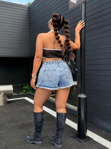 SHEIN ICON Plus Size Women's Bow Embroidered Washed Non-Stretch Denim Shorts - Light Wash - View 2