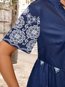 EMERY ROSE Damen Bluse in Große Größen mit Blume Muster, V-Ausschnitt und Kurzarm, Lässig - Weiss - Übersicht 8