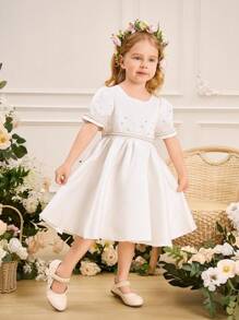 SHEIN Glamorique Kids Young Girl White Pearl Decor Round Neck Short Puff Sleeve Mini Dress, Ideal For Wedding Season Young Girls Clothing Dresses Young Girl Dress Formal - White - View 4