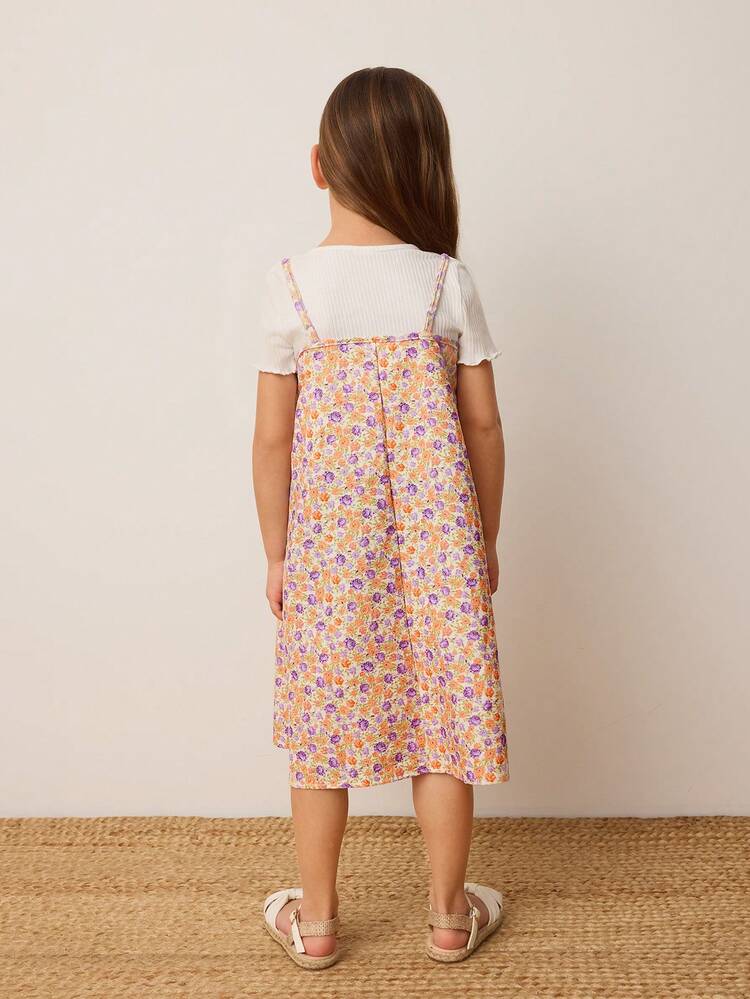 Young Girl Wave Hem All-Match White T-Shirt + Ditsy Floral Ruffled Slip Dress 2 Pieces Sets, Sweet & Cute Countryside Style Suitable For Outing, Home, School, Vacation, Casual And Versatile, Spring/Summer