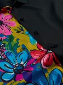Manfinity Hypemode Camisa casual de manga corta negra con estampado floral y grafiti colorido en la parte delantera para hombres