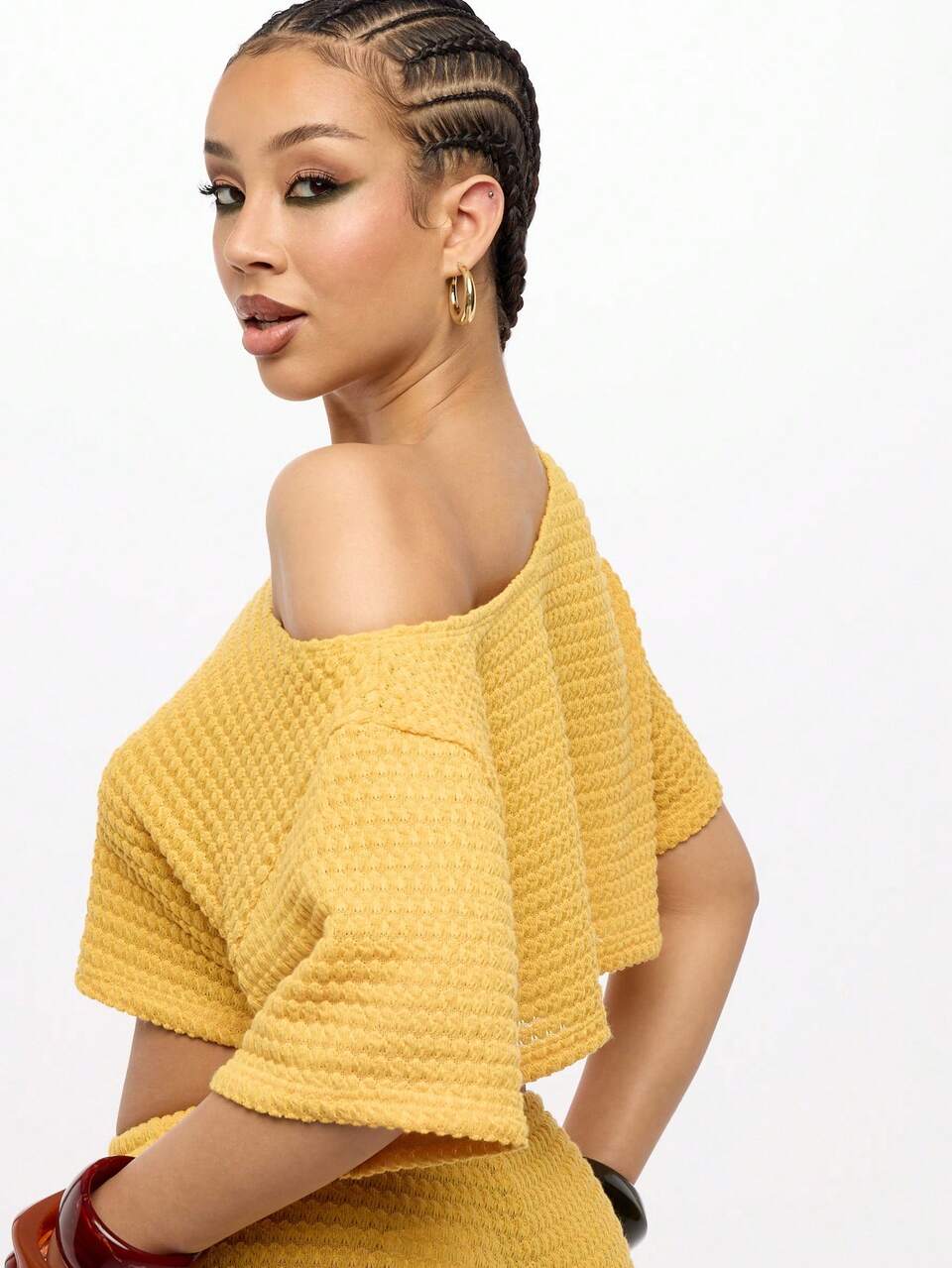 SUMWON WOMEN Off Shoulder Slouchy Cropped Textured Waffle Knit Cover Up