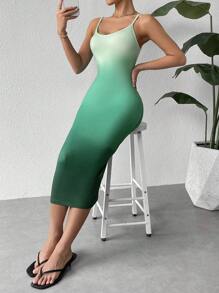 SHEIN Essnce ثوب قصير نسائي بحمالات كتف رفيعة قابلة للتعديل متدرج الألوان