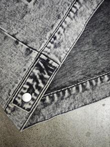 Manfinity EMRG Men's Casual Everyday Washed Loose Drop Shoulder Hooded Denim Jacket