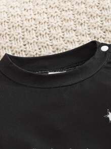 Newborn Infant Boys Lamb-Printed Knitted Rompers Perfect For Summer Wear - Black - View 4