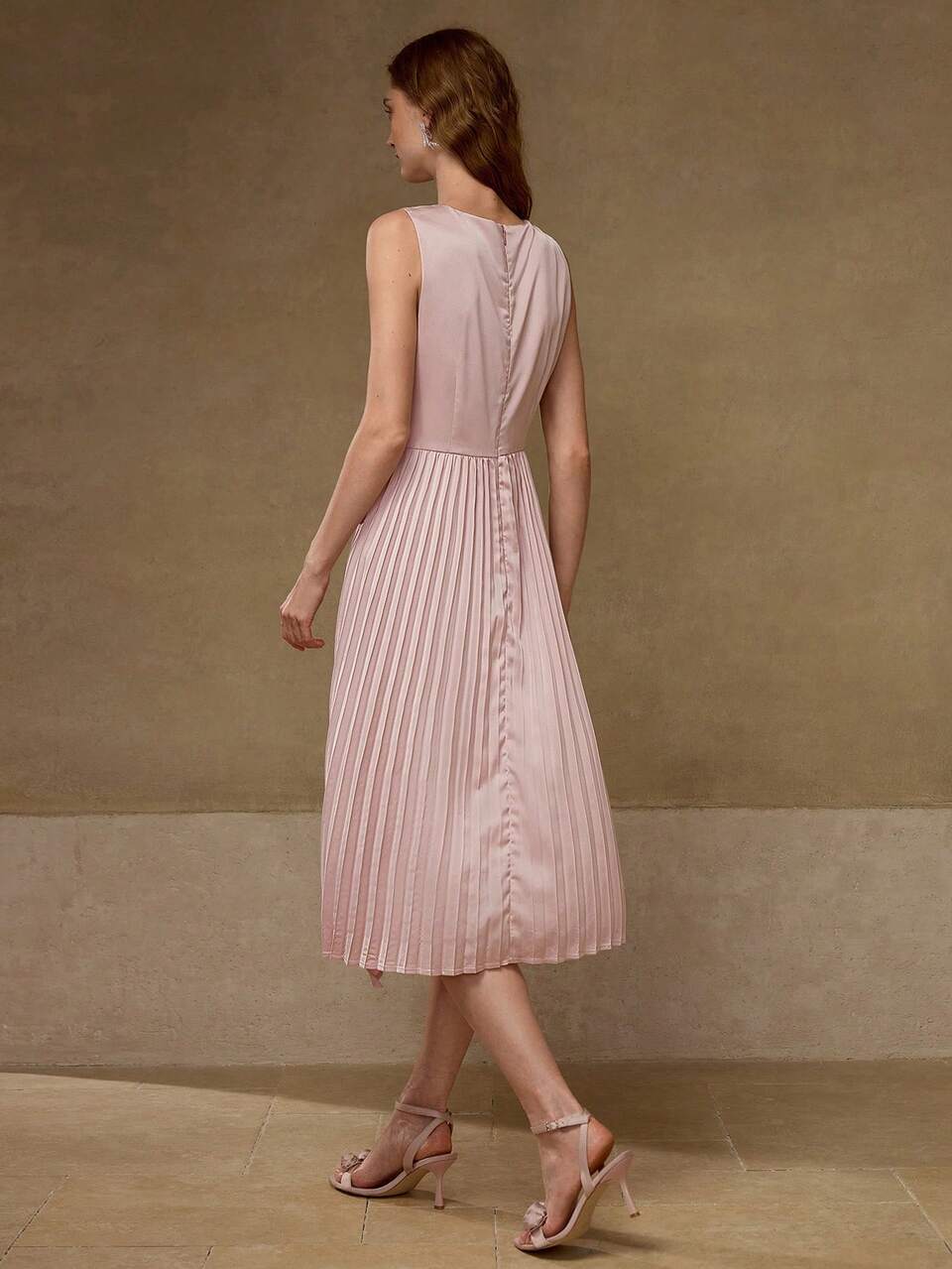 ASYMMETRICAL PLEATED HEM DRESS