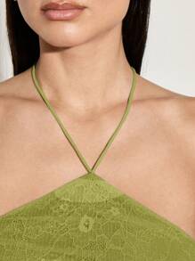 AiiRZ Áo hai dây ren sequin cổ yếm - Màu xanh chanh - Xem 5