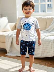 Young Boy Cartoon Space Galaxy Planet Print Soft Comfortable Short Sleeve T-Shirt And Contrasting Color Shorts 2 Pieces Snug Fit Loungewear Set - Blue and White - View 3