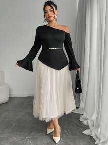 Modelyn Plus Size Women Elegant Contrast Color Block Asymmetric Collar Flared Sleeve Long Dress - Multicolor - View 7