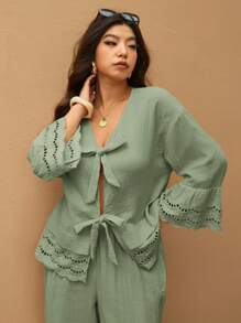 Elaquor Bộ 2 món thêu vá màu trơn đơn giản giản dị cỡ lớn ngày lễ, áo sơ mi nữ + quần nữ, thích hợp cho kỳ nghỉ lãng mạn, mặc nhà thường ngày, trang phục hàng ngày, hàng mới về mùa xuân - màu xanh lá - Xem 4