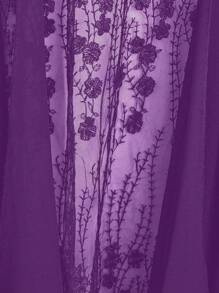 SHEIN LUNE Plus Size Women Floral Embroidery Mesh Top, Casual Holiday Wear