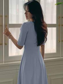 DAZY Green V-Neck Short Sleeve Waist Cinched Midi Dress For Women Sundress - Blue - View 5