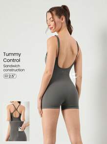 GLOWMODE Body con control de abdomen FeatherFit™, espalda convertible, bolsillos laterales, copas extraíbles, apto para yoga, pilates y uso diario casual, de 2.5" de largo - Gris Oscuro - Ver 1