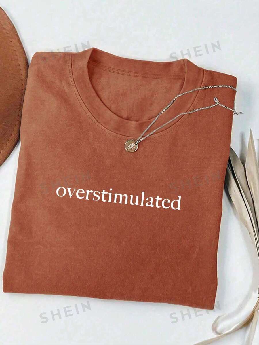 SHEIN CURVE+ Camiseta casual de manga corta con cuello redondo y estampado de letras para talla grande - Marrón - Ver 1