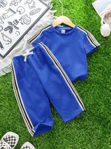 SHEIN 2pcs/Set Baju Bayi Laki-laki/Perempuan Kasual Lucu dengan Motif Grafis, Atasan Sweater Rajut Longgar Bahu Jatuh dan Celana Rajut Pinggang Elastis Warna Kontras dengan Tali Serut, Cocok untuk Dipakai di Musim Semi/Panas - Biru - View 8
