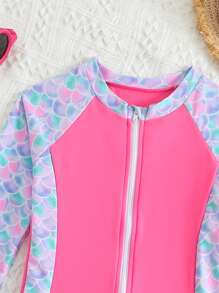 Young Girls Fish Scale Print Splice One-Piece Swimsuit, Beach Holiday - Pink - View 4