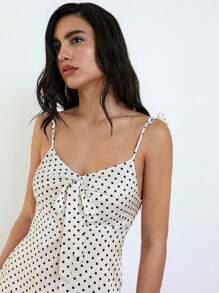Maija Váy nghỉ lễ hội âm nhạc Boho mùa xuân và mùa hè mới 2025, dây đeo mảnh có thể điều chỉnh họa tiết chấm bi cổ điển, thiết kế buộc phía trước, viền chữ A, thanh lịch cho khách dự tiệc cưới, ăn trưa, sân bay, tiệc tùng và mặc hàng ngày, không tay cho phụ nữ - trắng - Xem 9