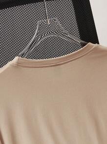 Manfinity Homme Áo thun nam cổ tròn tay ngắn in chữ, mùa hè, phong cách thập niên 2000 - Màu be - Xem 4