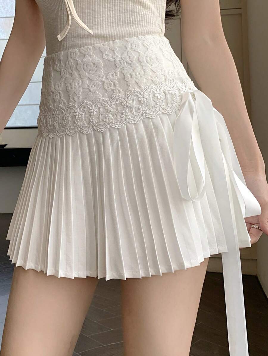 DAZY Váy xếp ly lưng cao thắt nơ ren tương phản màu trắng cho nữ, Xuân/Hè - trắng - Xem 1