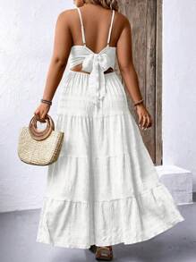 SHEIN Holidaya Vestido de tirantes finos sin mangas con espalda descubierta y dobladillo con volantes de unicolor para Año Nuevo, para vestido largo de Acción de Gracias para mujeres de talla grande