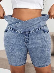 Dripcurv EZwear Plus Size Women's Stretch Denim Shorts, Casual Skinny Fit ,Casual Denim Knitted Stretch Short Leggings ,Super Short Cycling Shorts,Casual Daily Wear ,Yoga Sports ,High Waist Crossed Design Skinny - Blue - View 5
