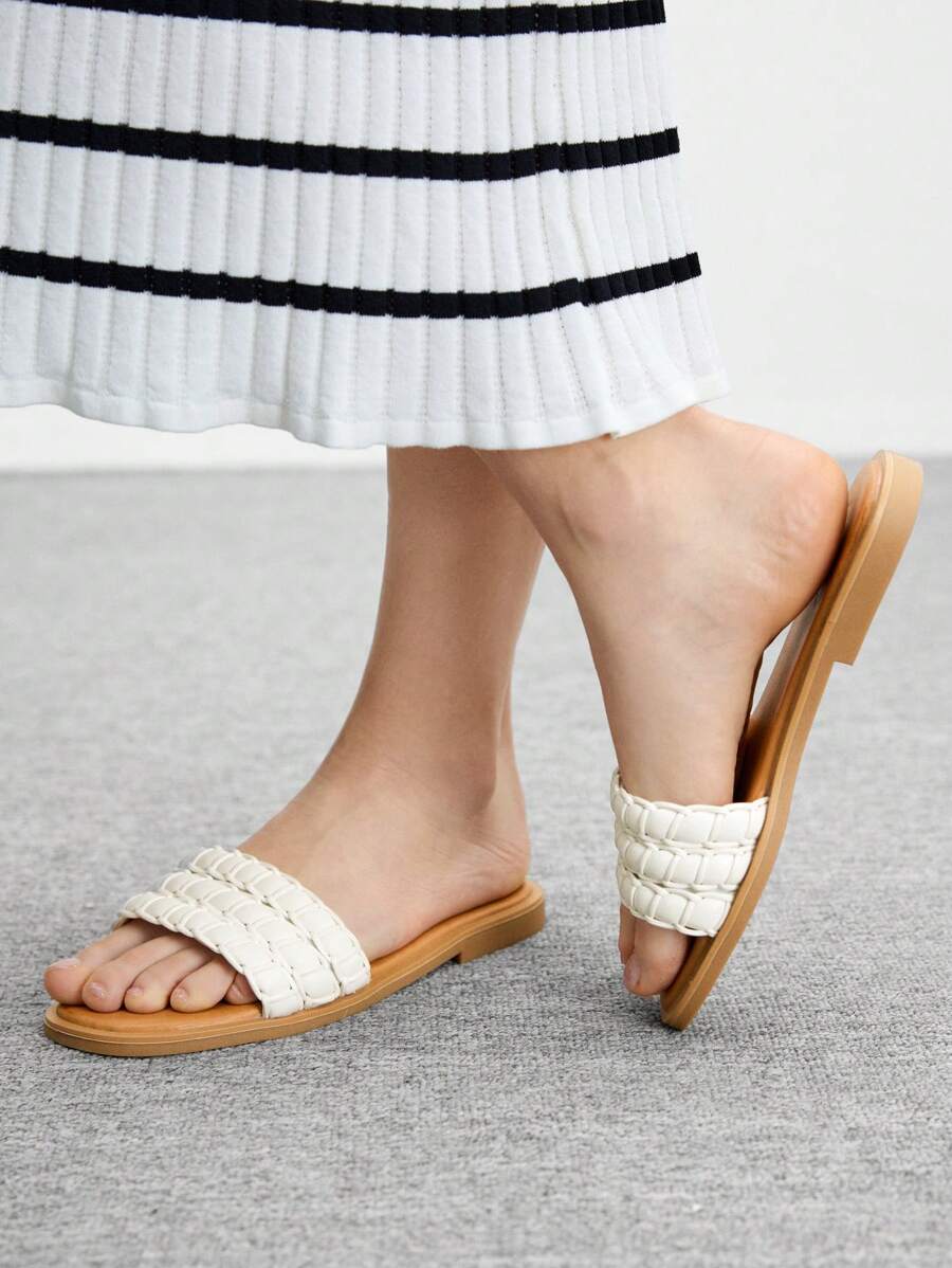 CUCCOO BIZCHIC نساء أحذية مسطحة من الجلد الصناعي الأبيض ذات فتحة بسيطة مستديرة، صندل مسطح أنيق وعملي مريح للارتداء في المكتب والمواصلات والمواعيد والحفلات والمناسبات الرسمية - أبيض - مشاهدة 1