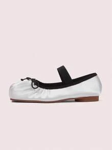 CUCCOO DOLLMOD Damen niedliche hellgraue Schleifenverzierte Slipp-On Flache Schuhe