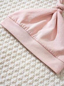 Cozy Pixies 5 Pieces Baby Girl Knitted Soft Bodysuit, Hat, Pants And Bib Gift Set