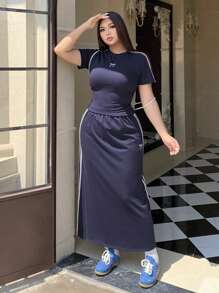 Dazy Plus 2pcs Set Butterfly Embroidery Rib Knit Top & Bodycon Long Skirt - Navy Blue - View 8