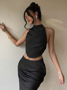 Aloruh 露背挂脖式奢华缎面女式背心 - 黑色 - 查看 7