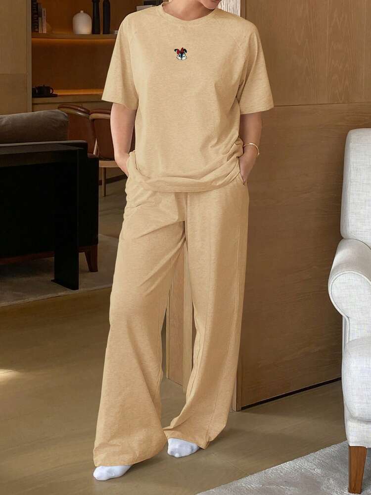 Cute Cartoon Printed Loose Raglan Sleeve Pajama Set