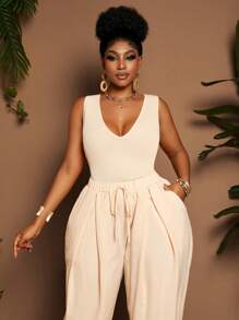 Maweii 2pcs/Set Plus Size Women Casual Solid Camisole & Tie Belt Wide Leg Pants Set, Stylish Design, Spring/Summer