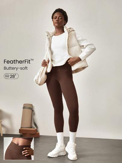 SHEIN x Gi Lancellotti GLOWMODE 28 英寸 FeatherFit™ 交叉紧身裤