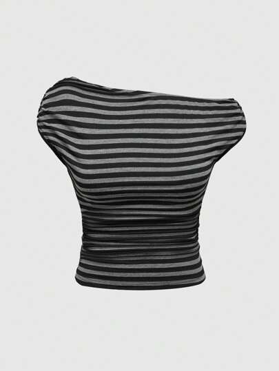 Grunge Punk T-shirt asymétrique côtelé et ajusté pour femmes, motif rayé de style vintage revivaliste Shibuya girl de l'an 2000