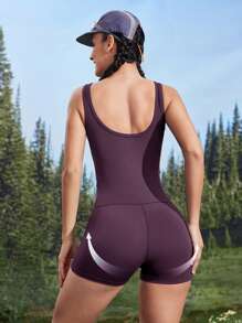 SHEIN Sport Gameset Minimalistischer nahtloser figurnah geschnittener ärmelloser Romper Einfarbig
