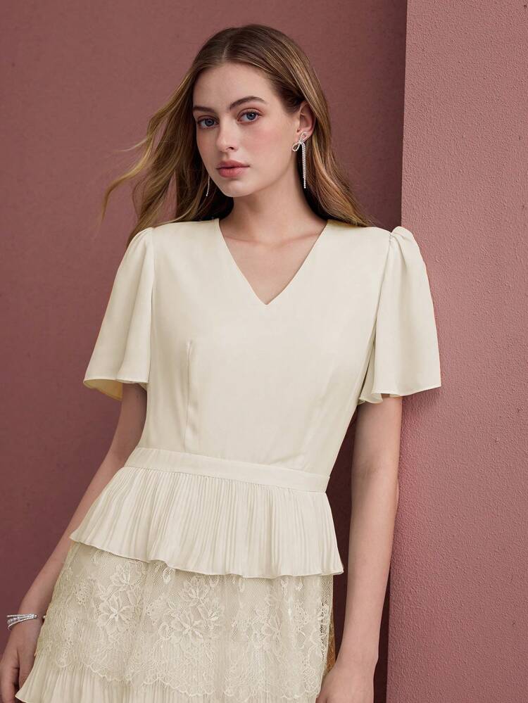 CONTRAST LACE RUFFLE LAYERED DRESS