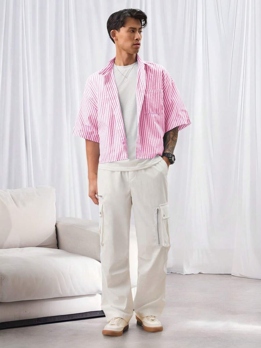 Manfinity VCAY Unisex Casual Loose Woven Vertical Striped Short-Sleeve Button Down Shirt - Pink - View 1