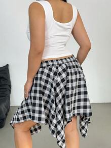 Flirla Set casual da 2 pezzi da donna taglie forti, composto da top a canotta con scollo quadrato in tinta unita e gonna a quadri con fiocco davanti - Bianco - Visualizzare 2