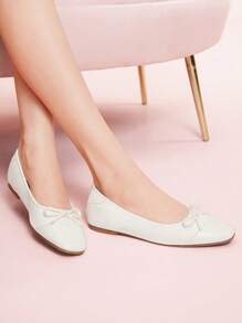 CUCCOO DOLLMOD Square Toe Comfortable Metallic Silver Lizard Pattern Bowknot Flat Slip-On Shoes, Retro Minimalist - White - View 4