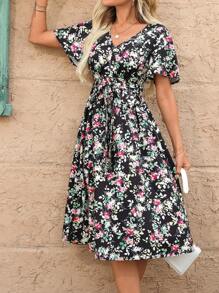 SHEIN Clasi Women's Floral Print Short Sleeve Romantic Casual Midi Dress, For Vacation And Easter Season - Black - View 7