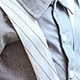 متعدد الألوان
