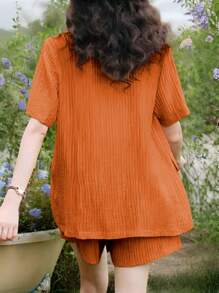 SHEIN Conjunto de 2 piezas de talla grande de verano, informal, de unicolor, con top de manga corta y shorts - Naranja Quemada - Ver 2