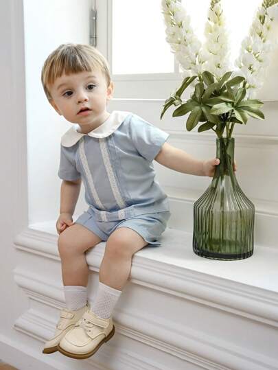 Souflis Souflis Set de 2 piezas Conjunto casual para bebé niño - Parte superior con cuello y volantes en las mangas cortas y pantalones