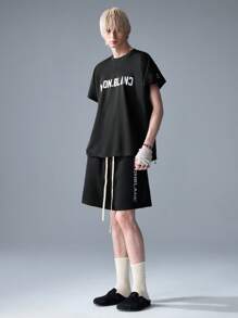 NEON BLANC T-shirt à col rond à manches courtes avec imprimé lettres en feuille d'argent, style de rue pour hommes, convient pour l'été - Noir - Voir 1